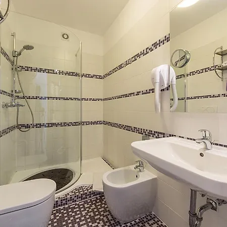 Beautiful Home In Pula With House Sea View