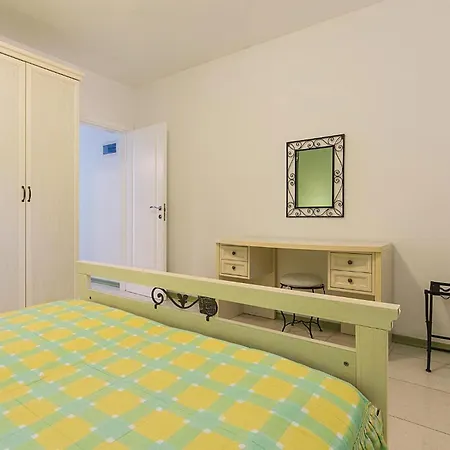 Holiday home Beautiful Home In Pula With House Sea View *