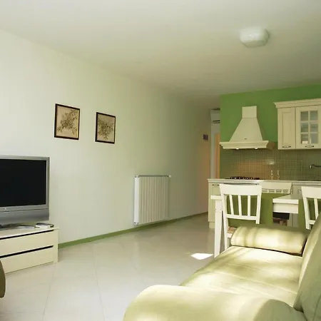 Gorgeous Home In Pula פולה