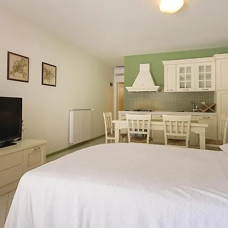 Gorgeous Home In Pula בית נופש פולה