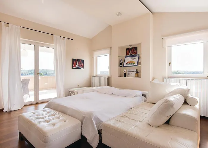 Holiday Home Pomer II Vikendica *