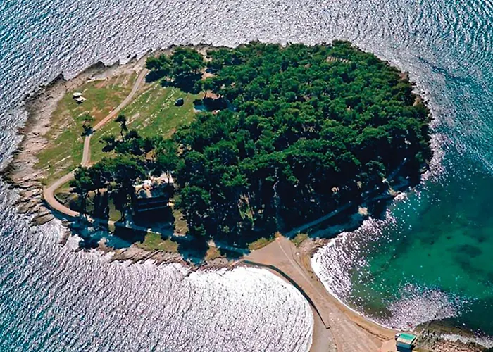 Pomer Ii Feriehus *